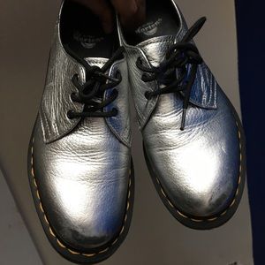 Silver oxford dr martens